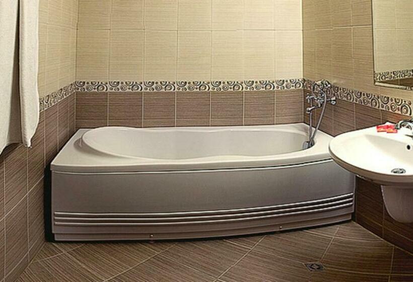 غرفة سوبيريور مزودة بشرفة, Rahovets