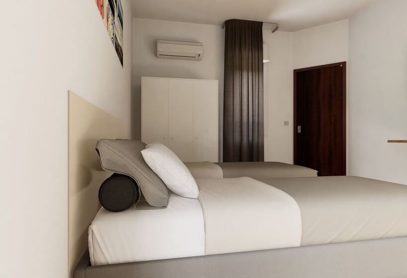 Студио Стандарт с Балконом, Residence Villa Giardini