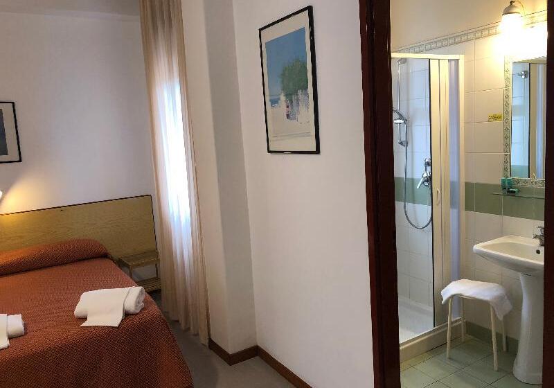 شقة غرفة واحدة, Residence Villa Giardini