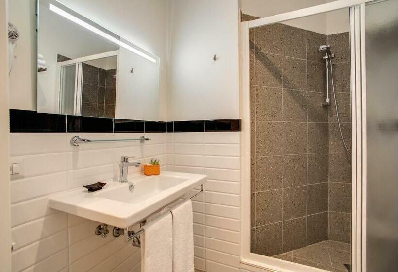 اتاق استاندارد, Roma In Una Stanza Guest House