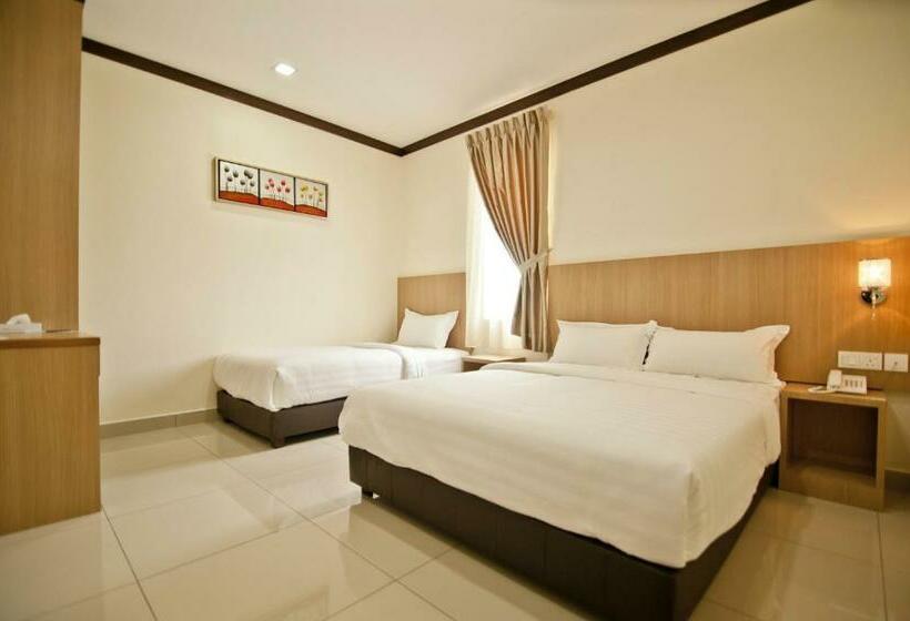 Pokój Rodzinny Deluxe, Setia