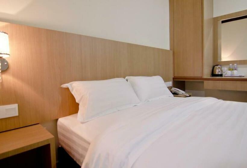 Pokój Superior, Setia