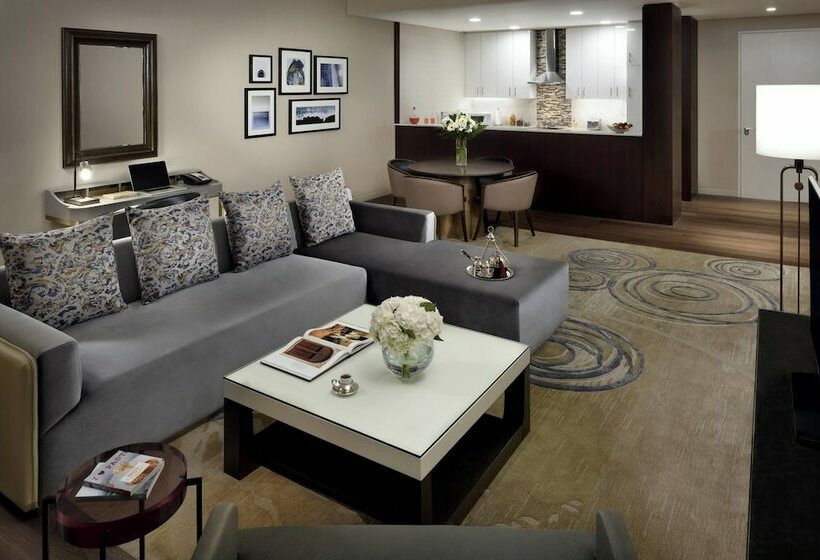 Апартаменты 1 Спальня Вид на Город, Marriott Executive Apartments Downtown Abu Dhabi
