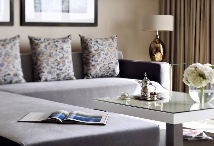 Апартаменты 3 Спальни, Marriott Executive Apartments Downtown Abu Dhabi