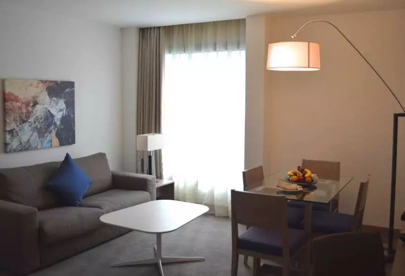 Deluxe-huone, Novotel Jeddah Tahlia