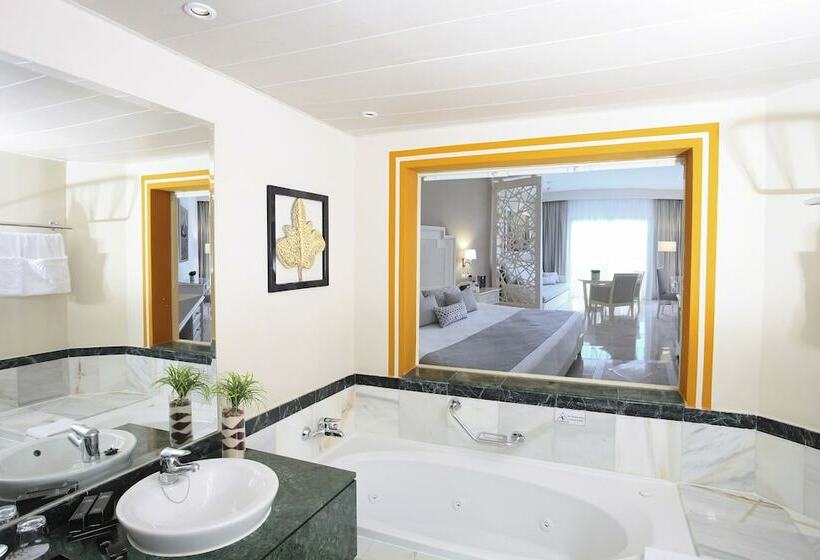 سوئیت جونیور دلوکس با چشمانداز, Bahia Principe Fantasia Punta Cana - All Inclusive