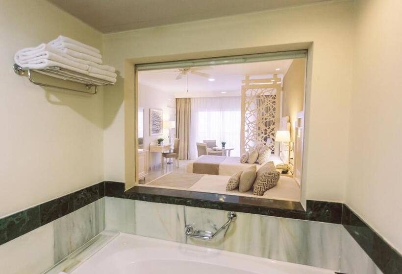 سوئیت جونیور دلوکس با چشمانداز, Bahia Principe Fantasia Punta Cana - All Inclusive