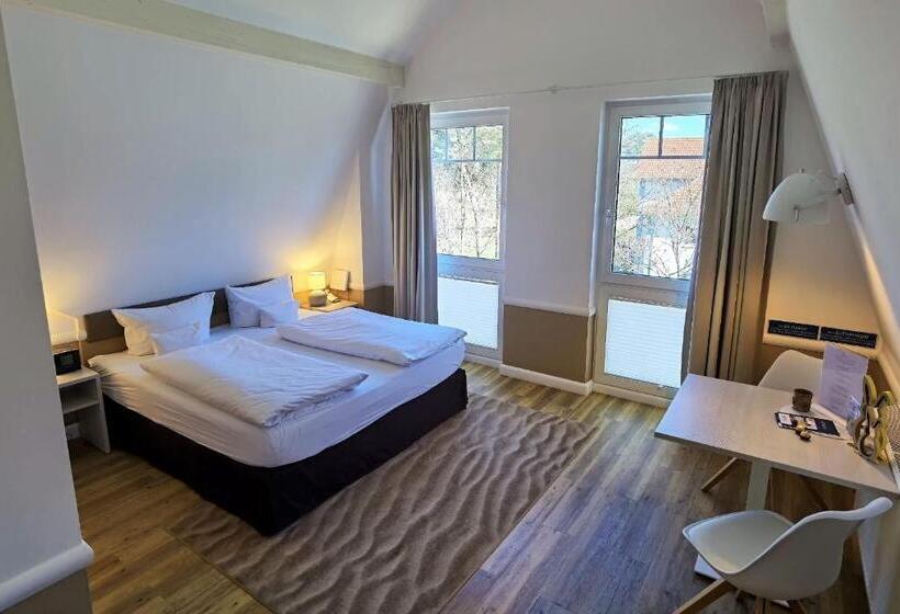 컴포트 스위트, Victoria Suites