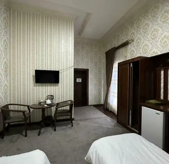 Standard-huone, Hamet
