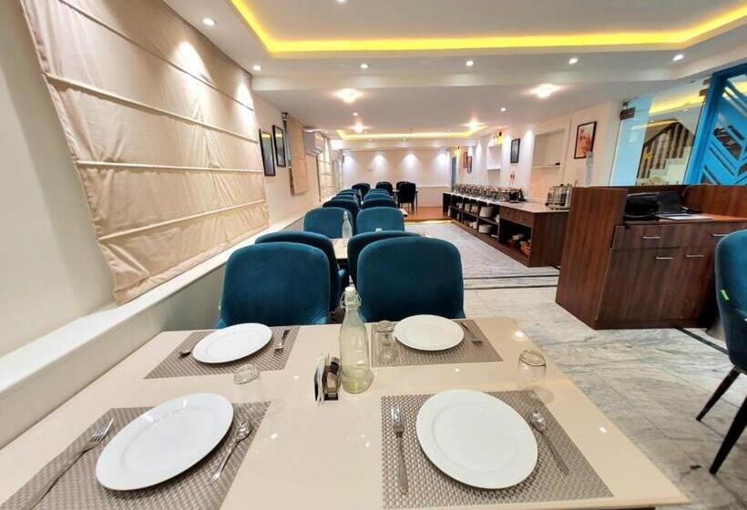 غرفة سوبيريور, Royal Plaza