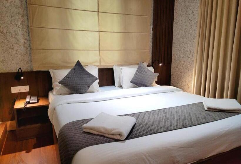 غرفة سوبيريور, Royal Plaza