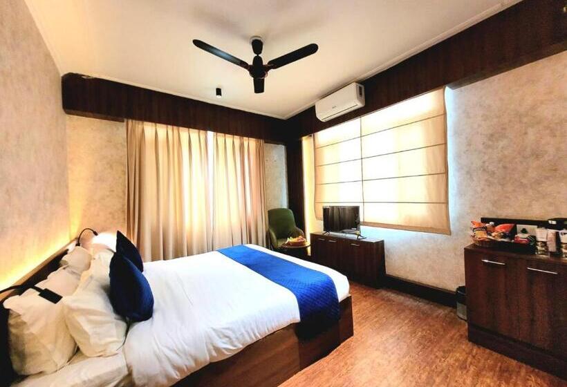 غرفة سوبيريور, Royal Plaza