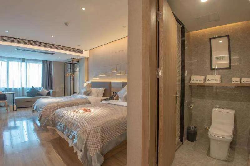 带海景的标准房, 莫林酒店(moning Hotel）