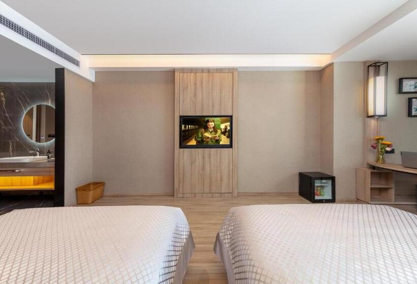 豪华房间, 莫林酒店(moning Hotel）