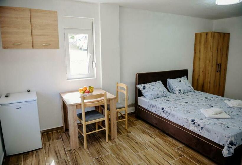 Studio Standard, Premium Apartments