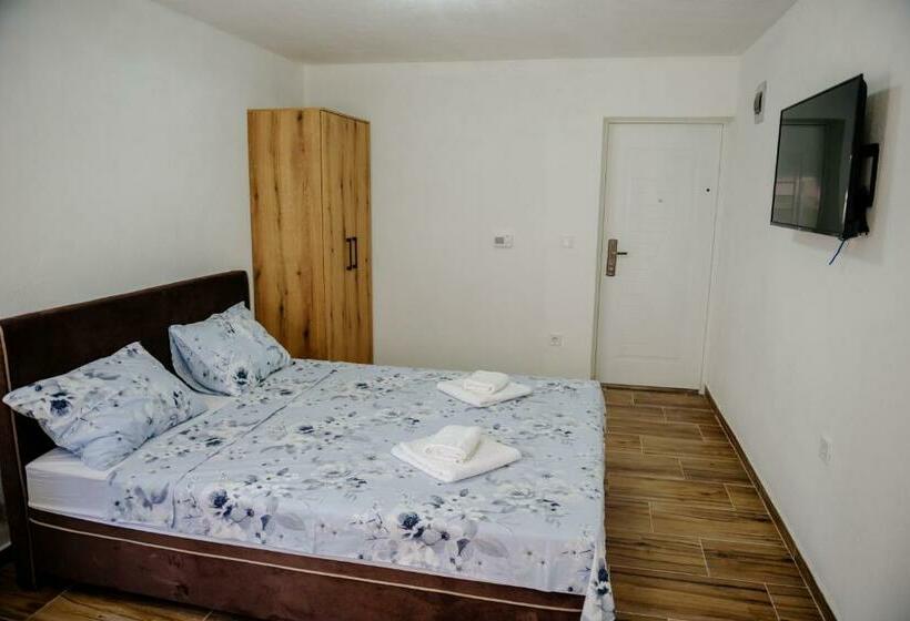 Studio Standard, Premium Apartments