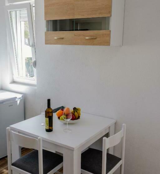 Studio Standard, Premium Apartments