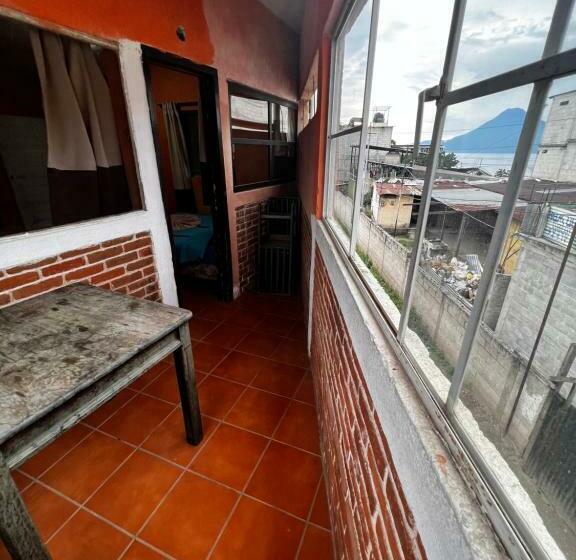 اتاق استاندارد سه نفره, Hanna Resort