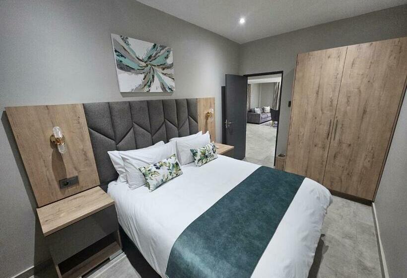 דירת שני חדרים, Casa De Luxe