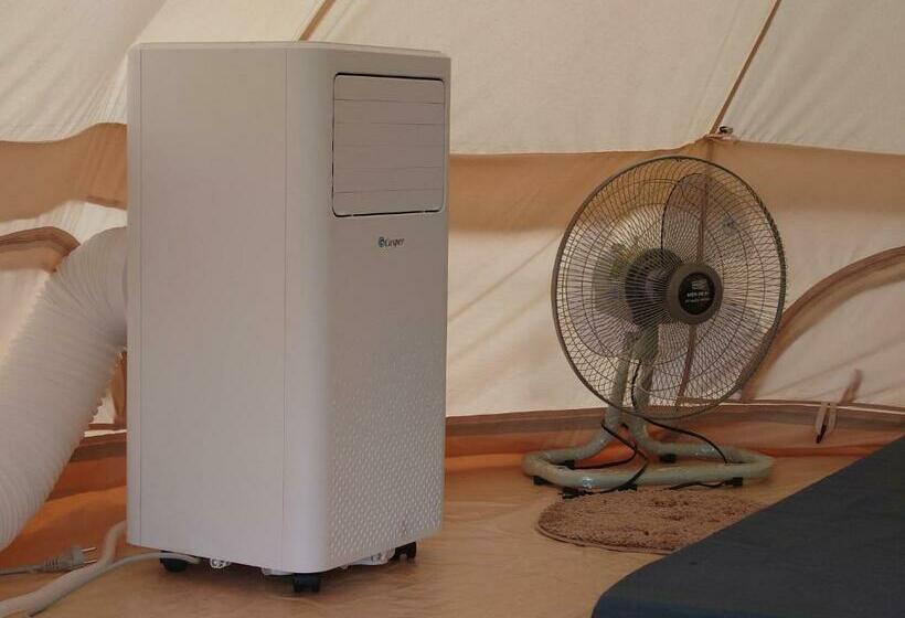 چادر با خدمات رفاهی استاندارد, Viewest Glamping Dong Mo