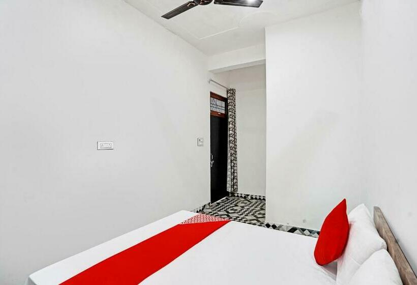 חדר קלאסי לשלושה, Oyo Flagship Sparrow House Residency