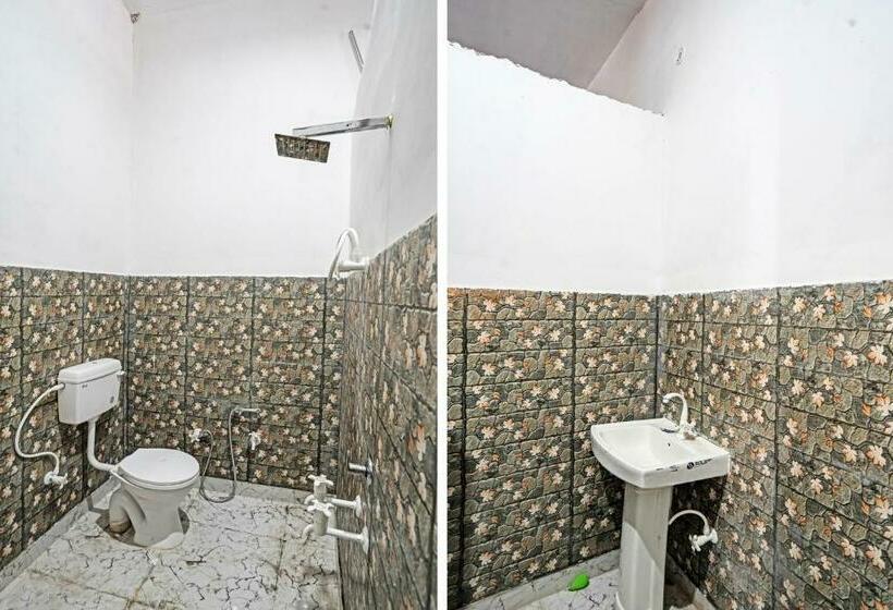 חדר קלאסי לשלושה, Oyo Flagship Sparrow House Residency