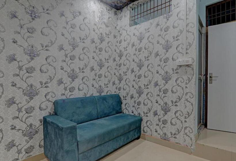 Трехместный Номер Классика, Oyo Flagship Hotel Mayur Residency