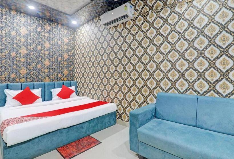 Трехместный Номер Классика, Oyo Flagship Hotel Mayur Residency