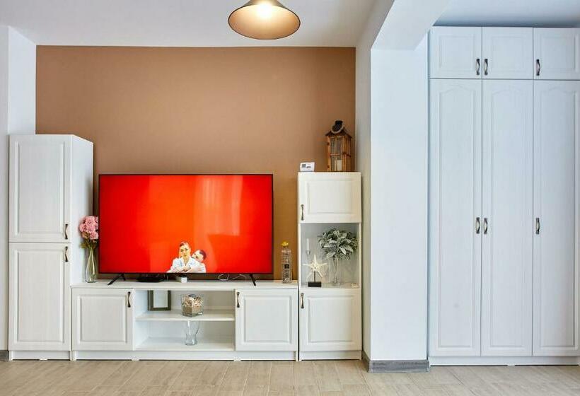 شقة غرفة واحدة مطلة على البحر, Apartamente Indigo By Alz