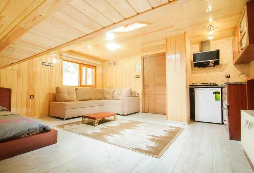 Suite with lake view, ä°lhan Kardeåler Apart Otel