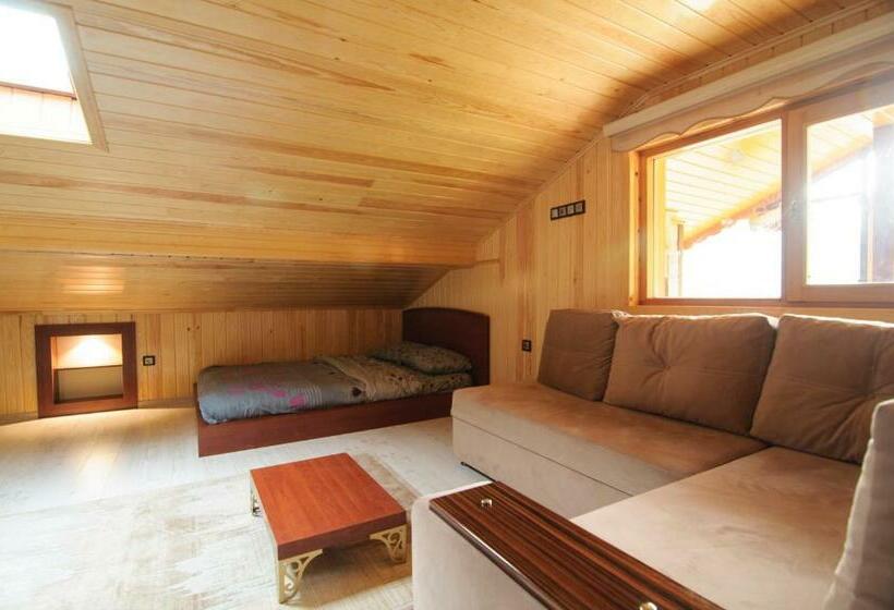 Suite with lake view, İlhan Kardeşler Apart Otel