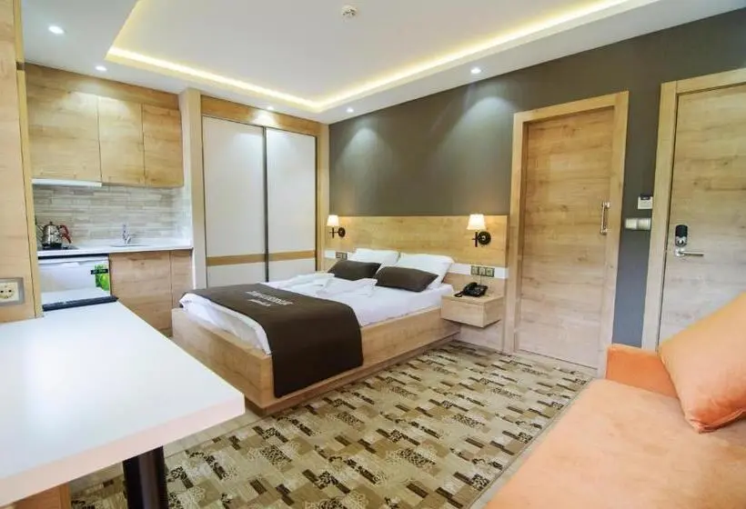 اتاق لوکس با چشمانداز دریاچه, ä°lhan Kardeåler Apart Otel