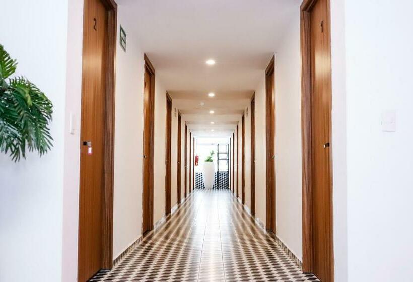 غرفة ديلوكس, Alambique Hotel Express