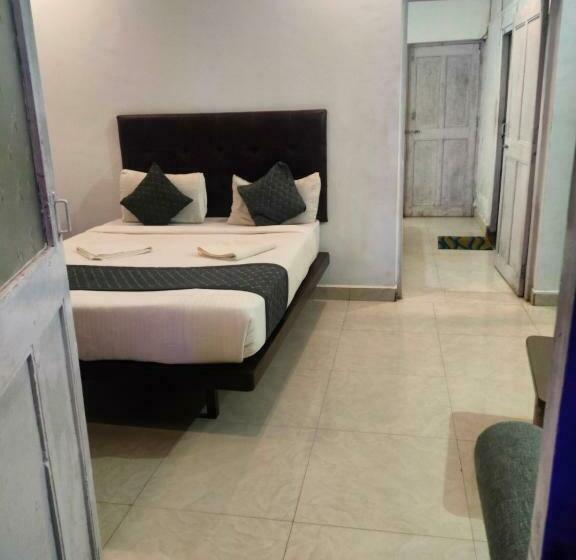 חדר משפחתי, Goa Divine Candolim