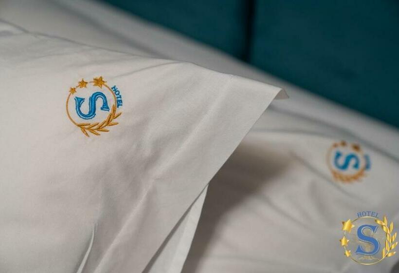 غرفة قياسية ثلاثية, Sofia