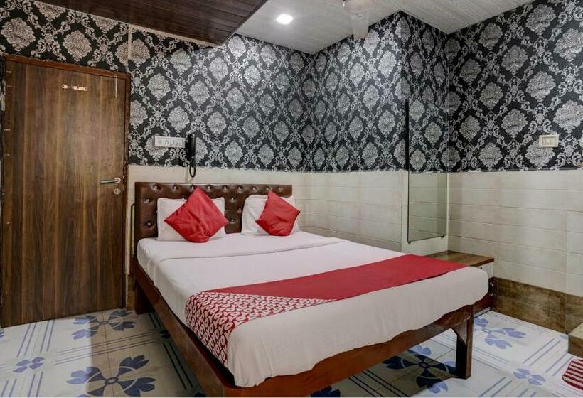 三人经典房间, Sapna Residency