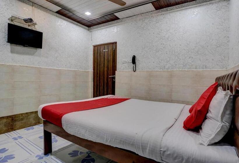 三人经典房间, Sapna Residency