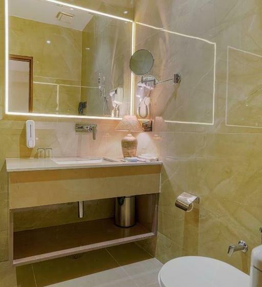 디럭스 룸, Escala By Levelup