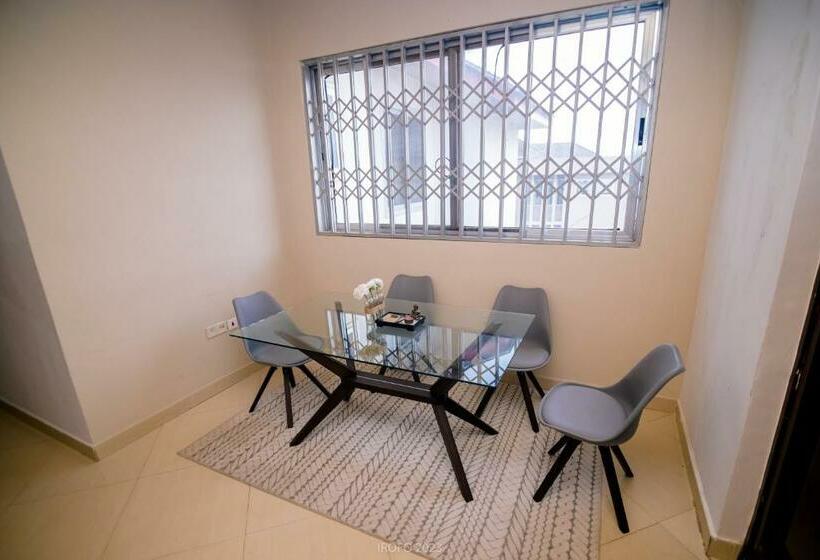 آپارتمان 3 خوابه, Irofo City Apartments