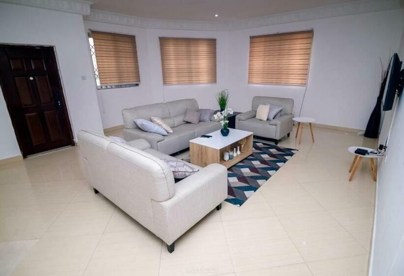 آپارتمان 3 خوابه, Irofo City Apartments