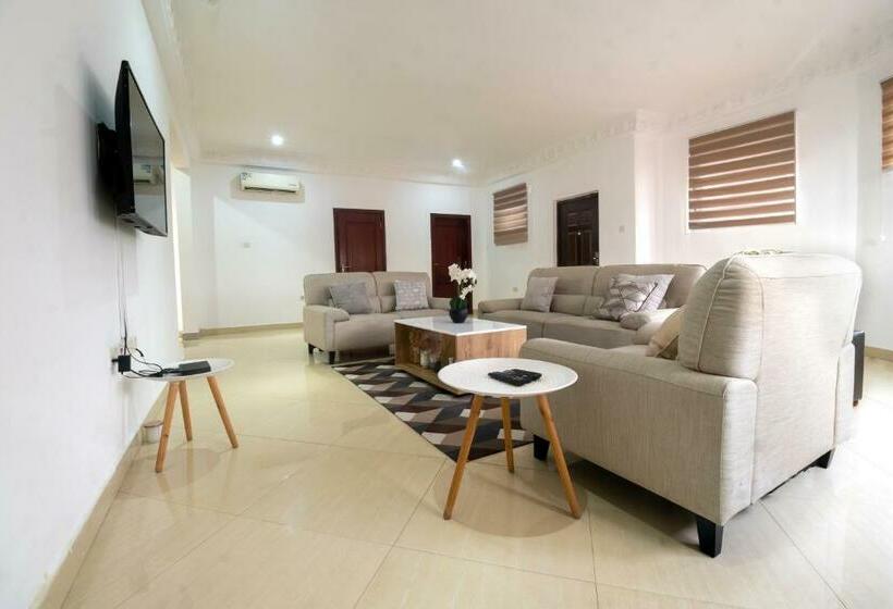 آپارتمان 3 خوابه, Irofo City Apartments