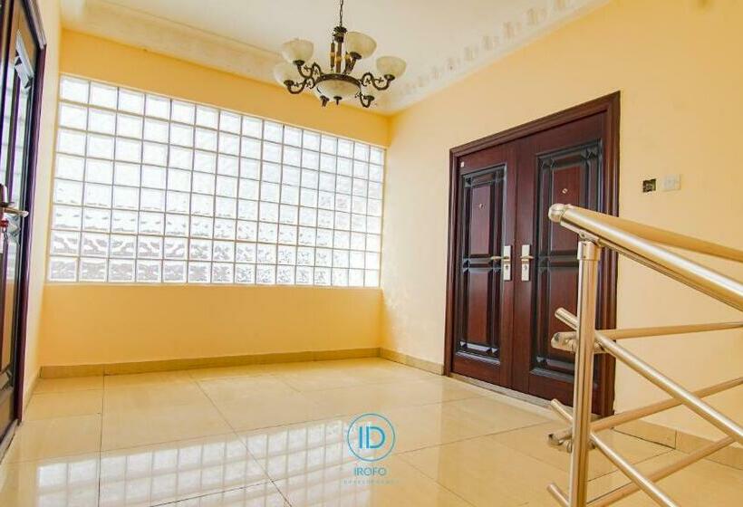 آپارتمان 3 خوابه, Irofo City Apartments