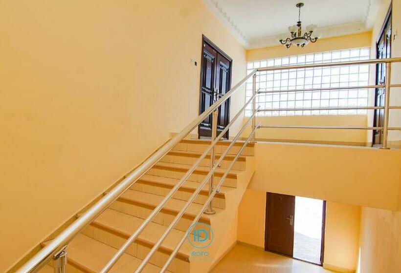آپارتمان 3 خوابه, Irofo City Apartments