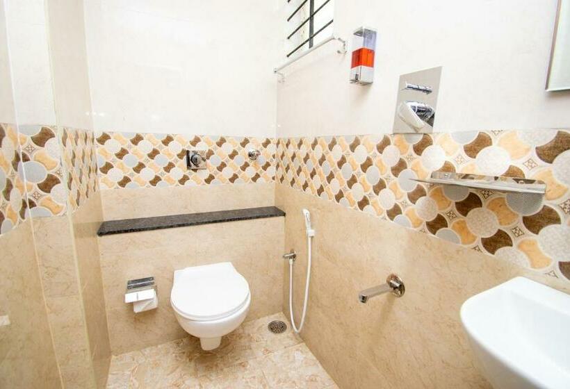 חדר אקונומי, Octave Hotel Jm Residency