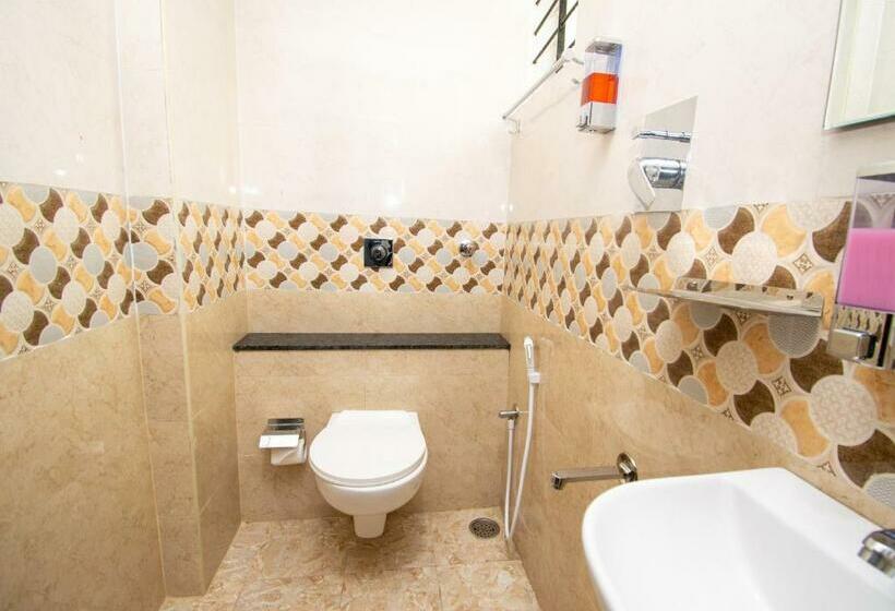 חדר אקונומי, Octave Hotel Jm Residency