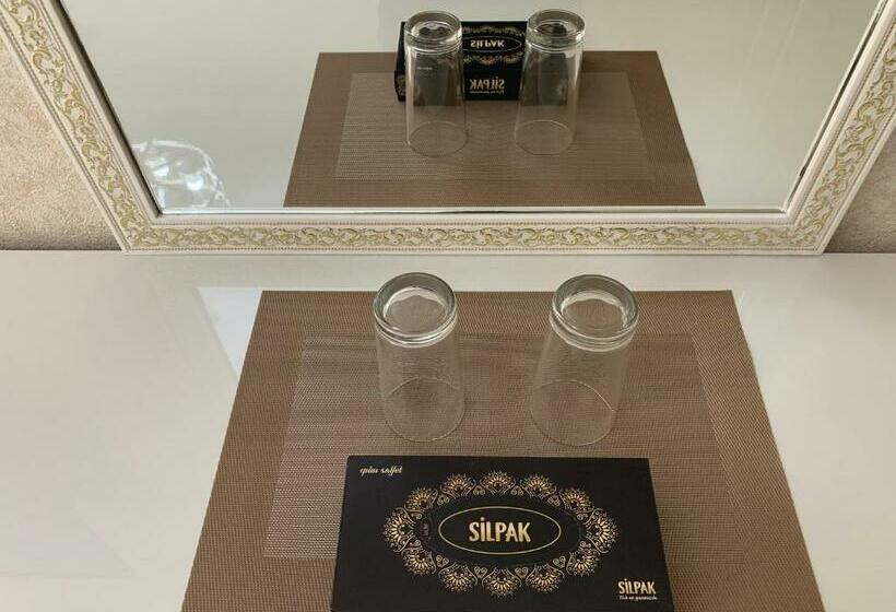 חדר דלוקס, Sahil Boutique