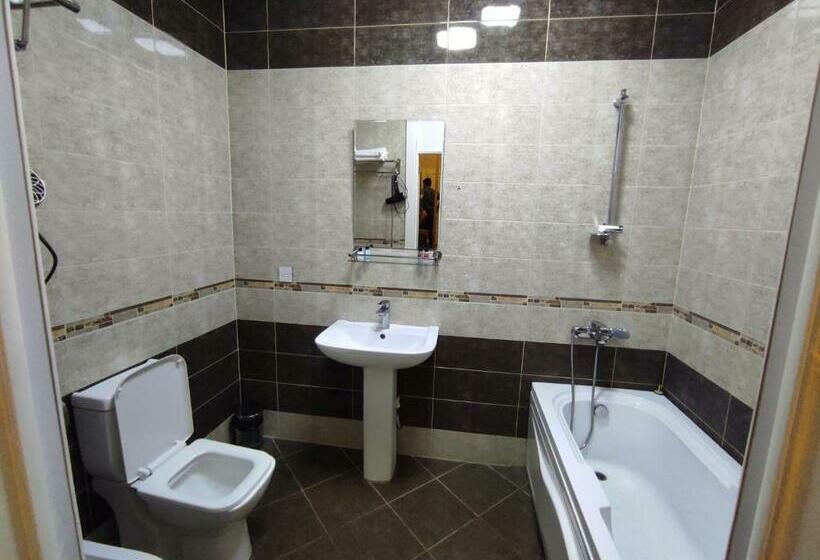 חדר משפחתי דלוקס, Sahil Boutique