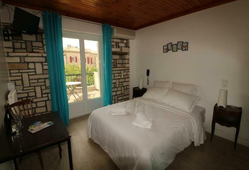 이코노미 룸, Hôtel De L Aven