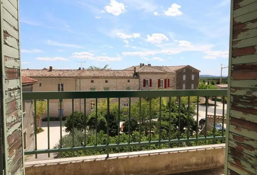 エコノミールーム, Hôtel De L Aven