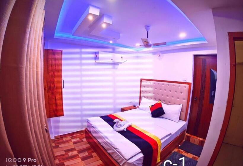Quarto Estandar, Nawal Mahal